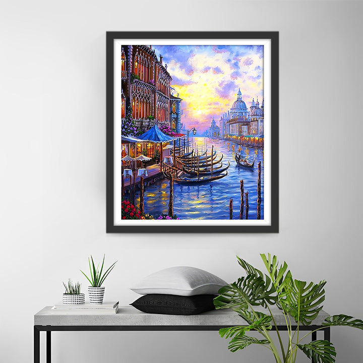 Europese Gebouwen en Boten bij Schemer Diamond Painting