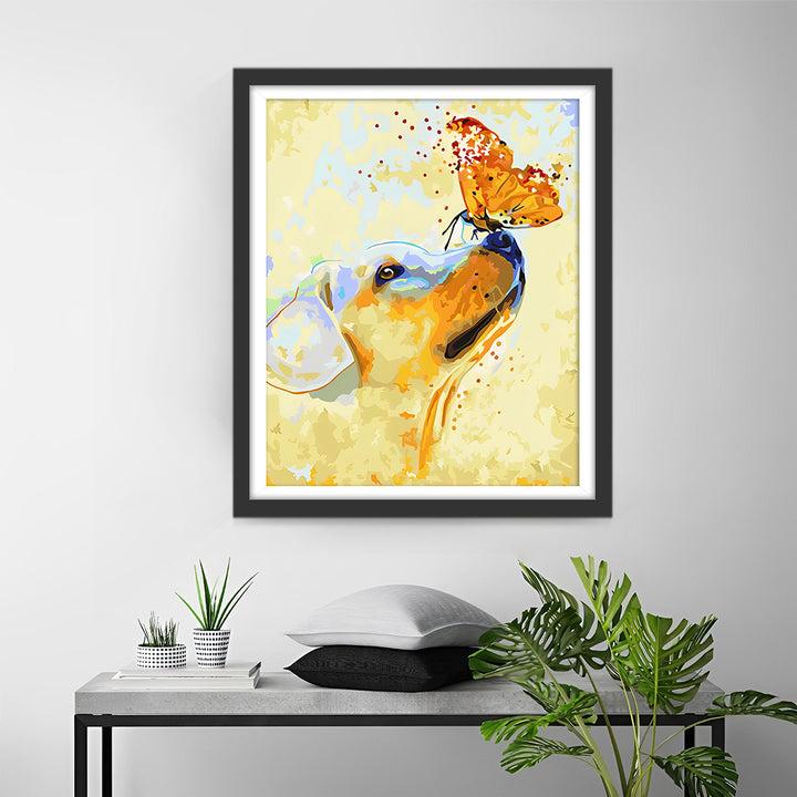 Hond en Oranje Vlinder Diamond Painting