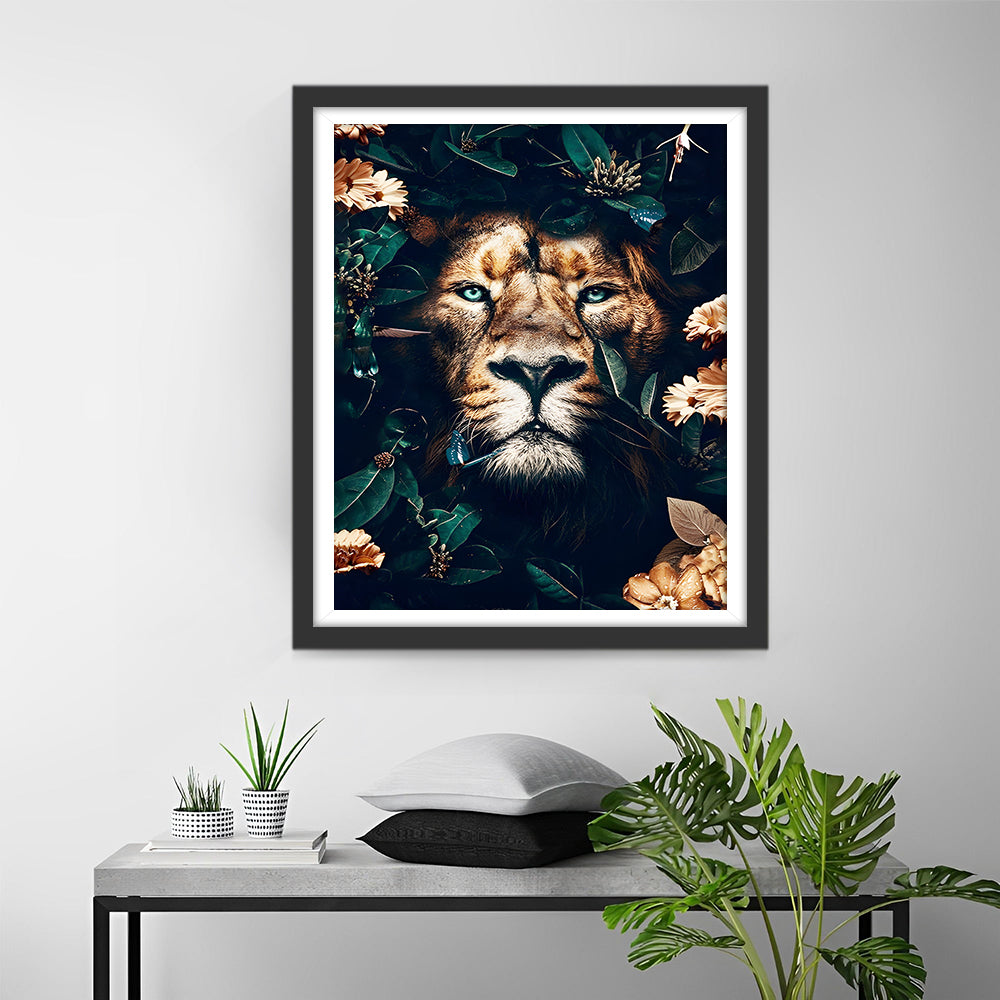 Leeuw Verstopt in de Groene Bladeren Diamond Painting