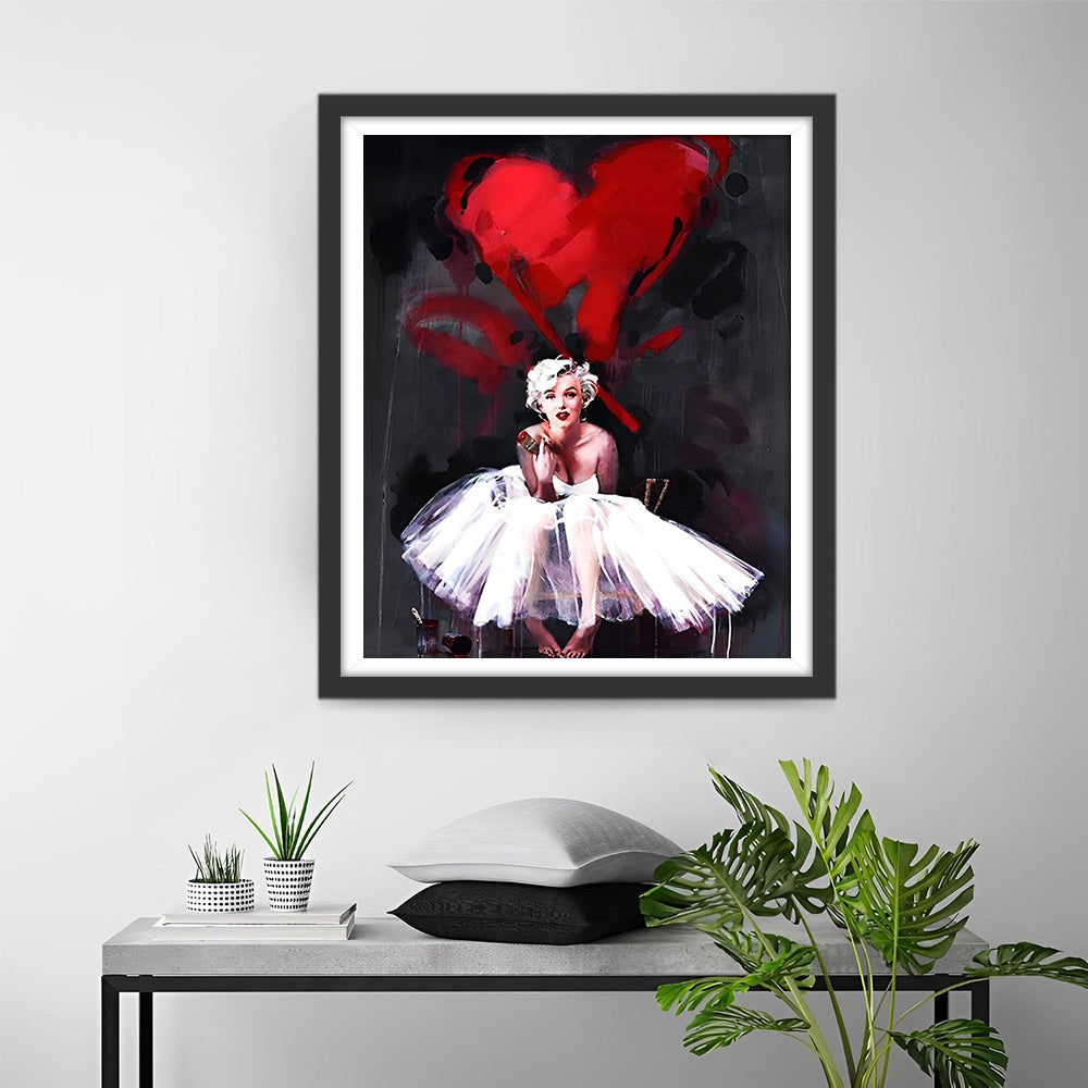 Marilyn Monroe in Een Witte Jurk en Een Rood Hart Diamond Painting