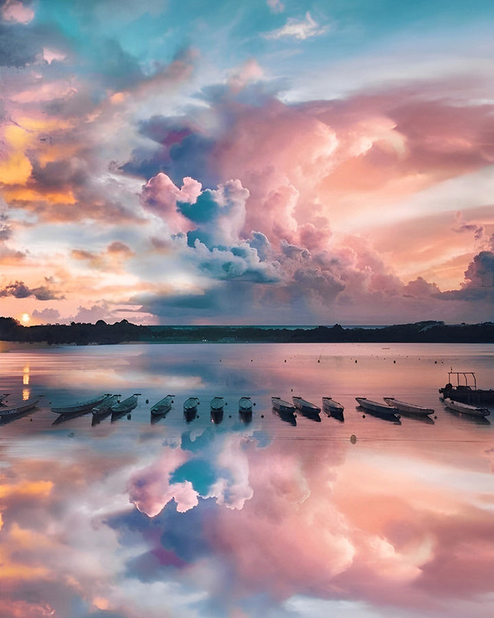 Zee en Boten onder Roze Wolken Diamond Painting