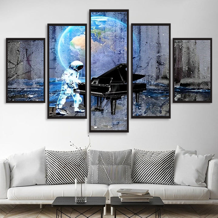 Astronaut bij Piano in de Ruimte 5 Platen Diamond Painting