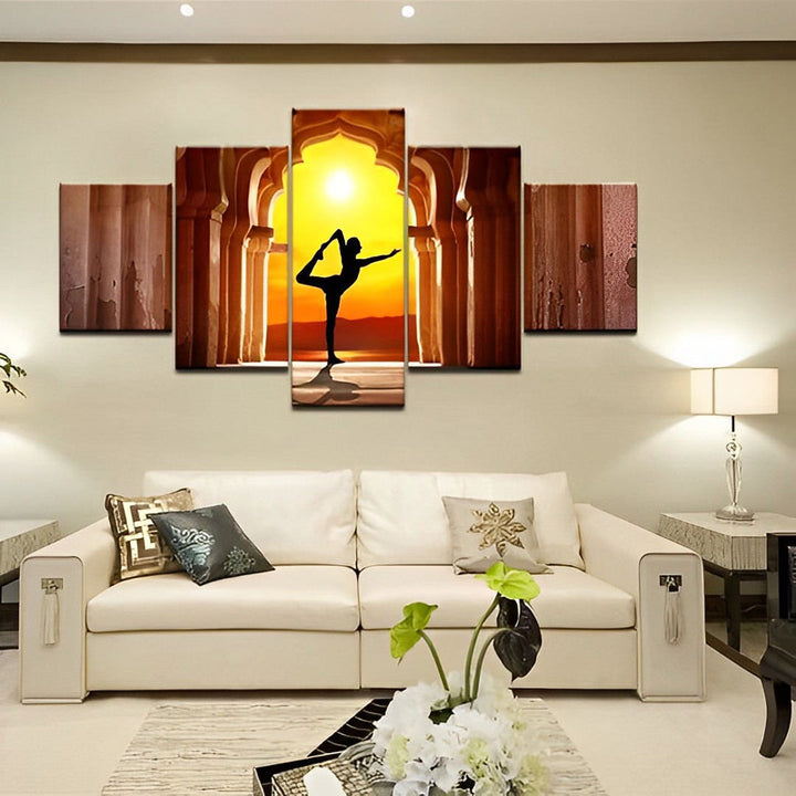 Fenomenaal Yogamoment in Architecturale Omgeving 5 Platen Diamond Painting