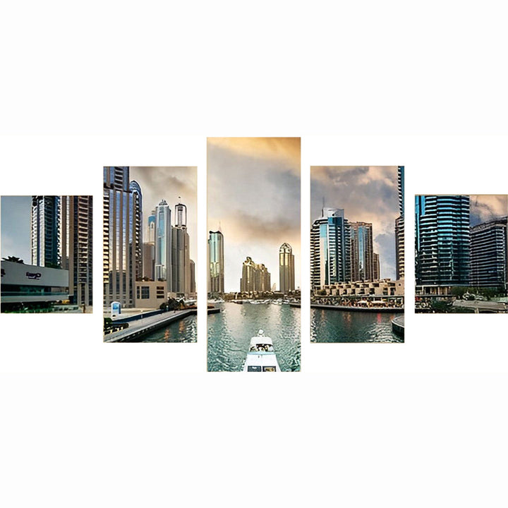 Geïllustreerde Skyline van Dubai met Haven en Torens 5 Platen Diamond Painting