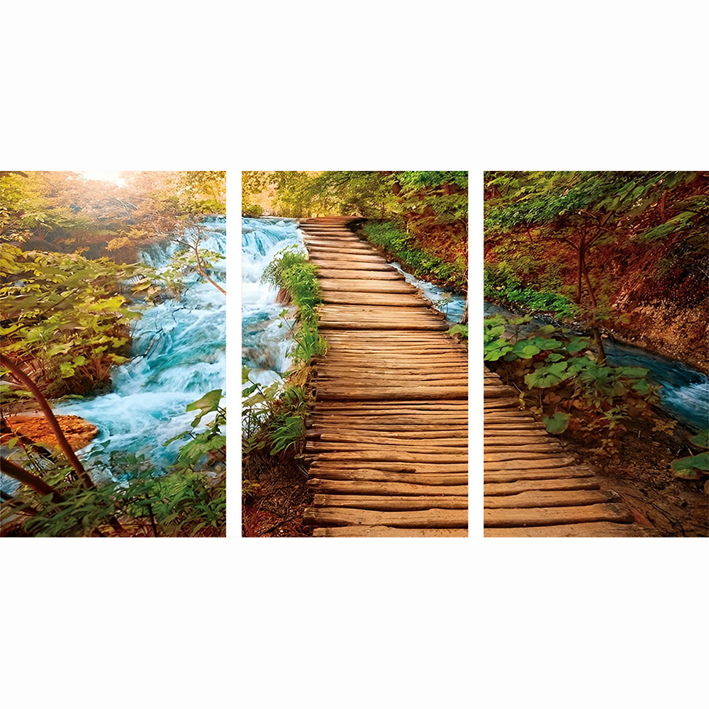 Houten Pad langs een Helderwaterige Beek 3 Platen Diamond Painting
