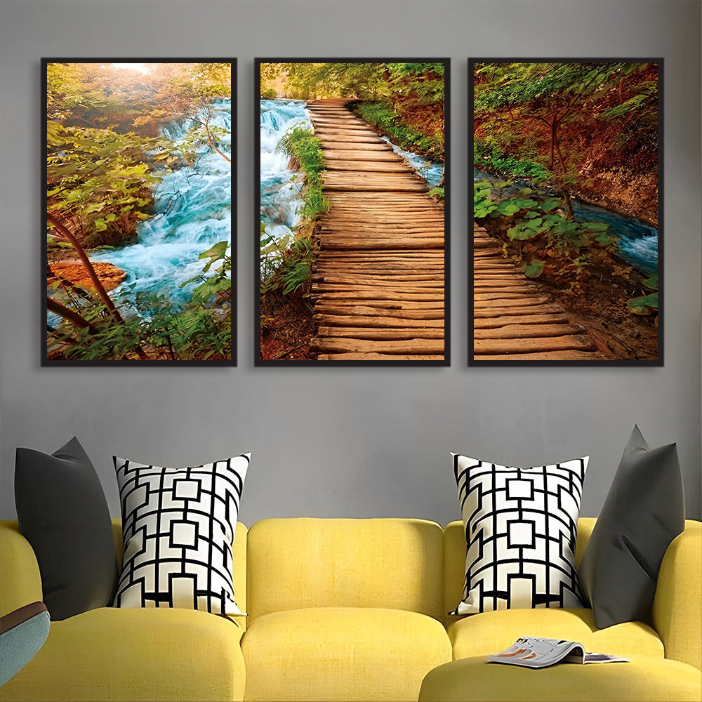 Houten Pad langs een Helderwaterige Beek 3 Platen Diamond Painting