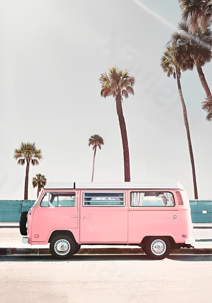 Roze Volkswagen-voertuig bij Palmen aan de Zee Diamond Painting
