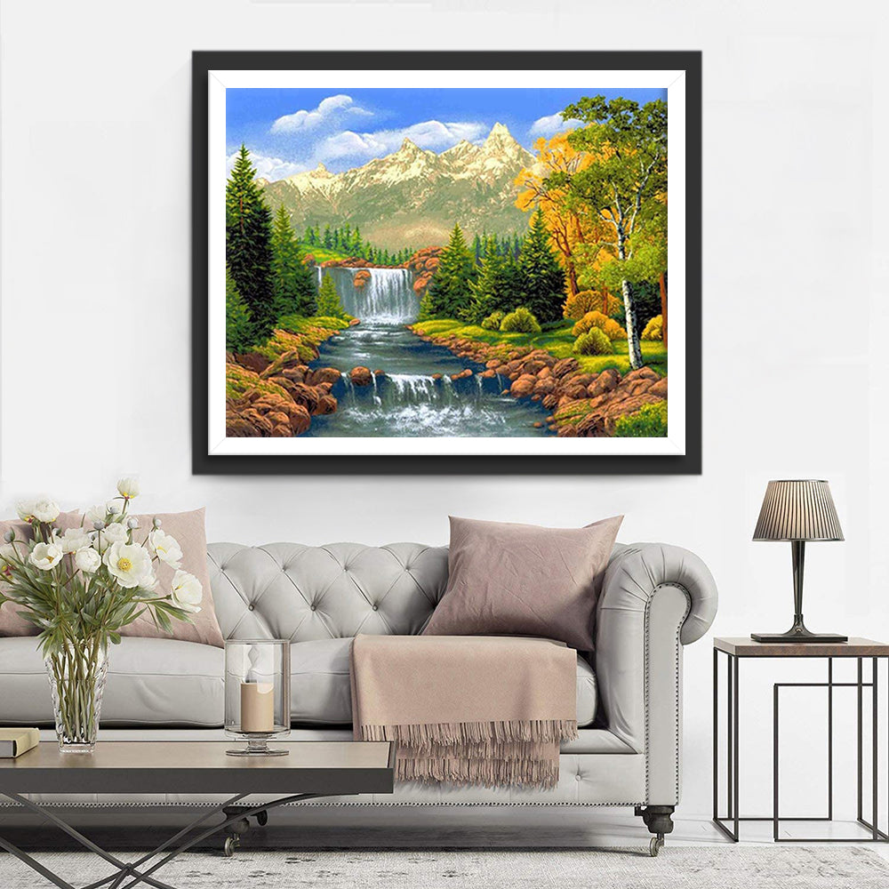 Vitale Bergwildernis met Bruisende Waterval Diamond Painting