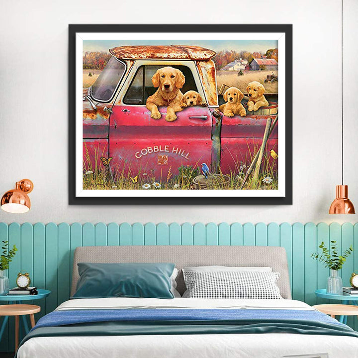 Vrolijke Gele Honden in Oude Rode Vrachtwagen Diamond Painting
