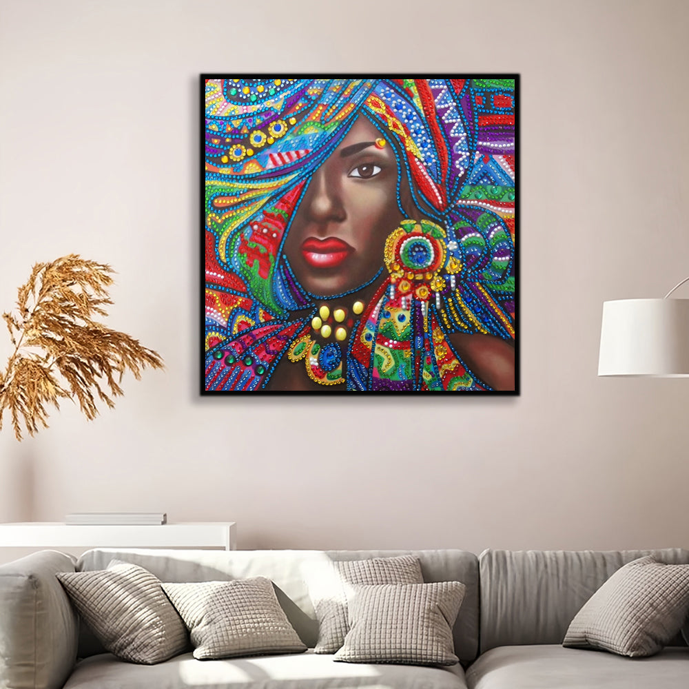 Afrikaanse Vrouw met Kleurrijke Decoratie Speciaal Gevormde Boren Diamond Painting