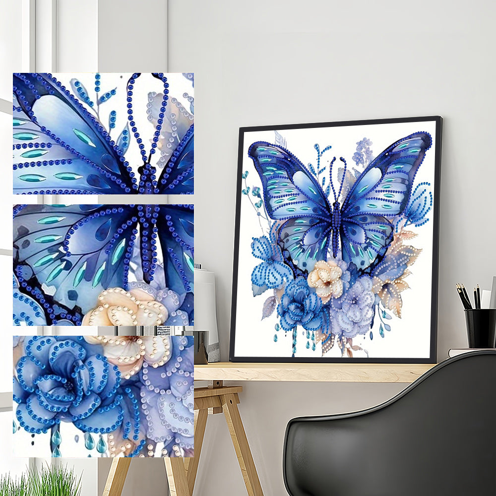 Blauwe Vlinder en Bloemen Speciaal Gevormde Boren Diamond Painting