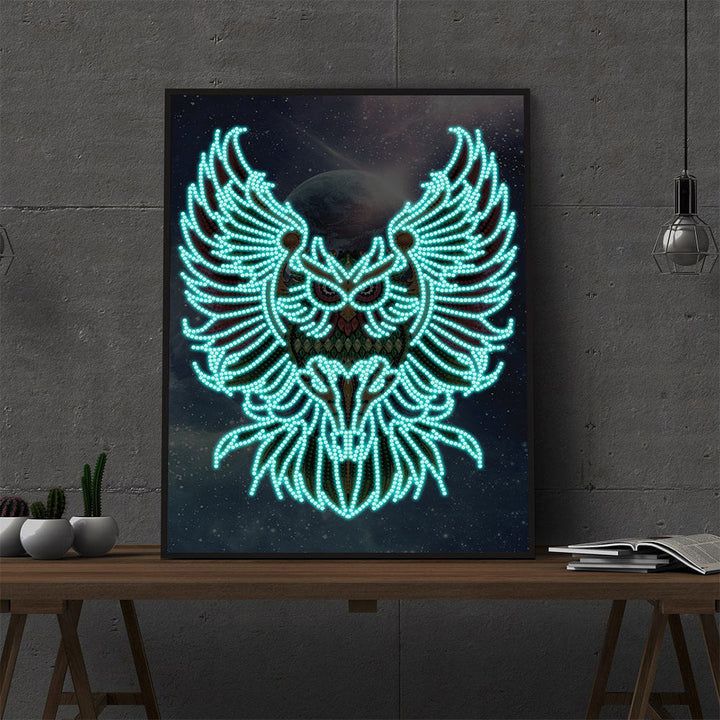 Woeste Uil Lichtgevend Speciaal Gevormd Diamond Painting