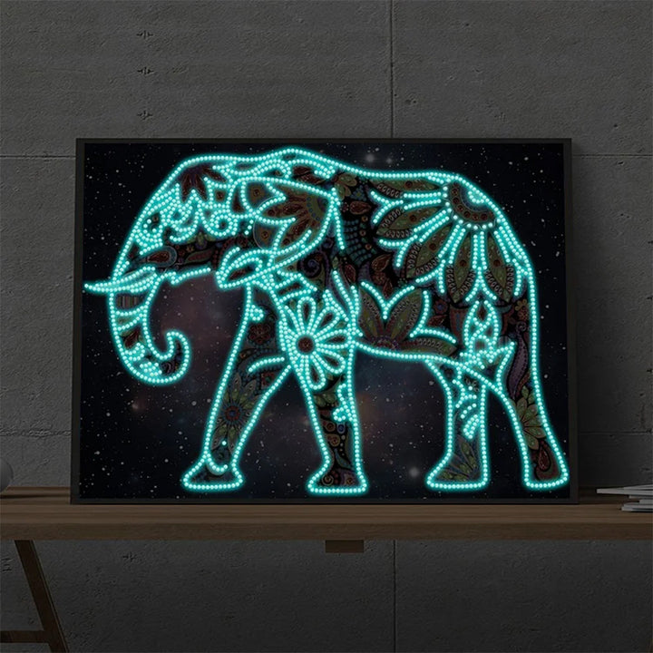 Bloem Olifant Lichtgevend Speciaal Gevormd Diamond Painting