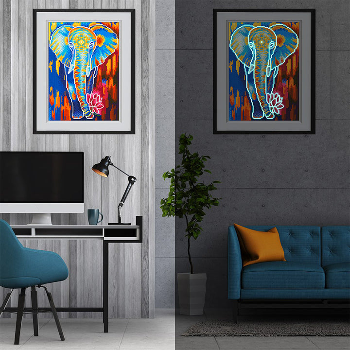 Olifant met Lotus Lichtgevende Kristal Neushoorn Diamond Painting