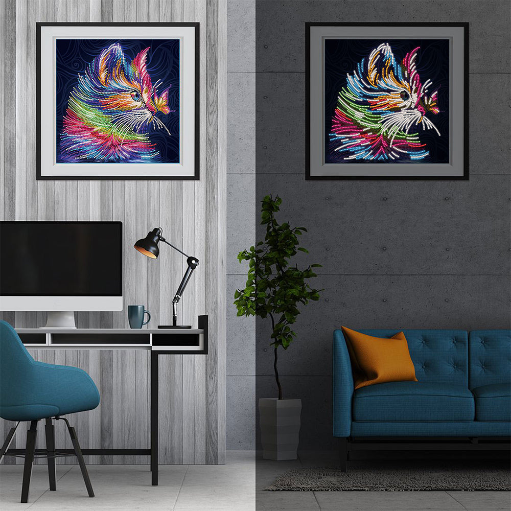 Kleurrijke Kat en Vlinder Gekleurd Lichtgevend Kristal Bergkristal Diamond Painting