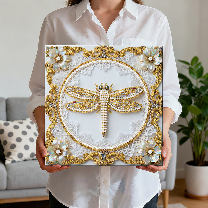 Diamond Painting | Parel Schilderij | Een Gouden Libel