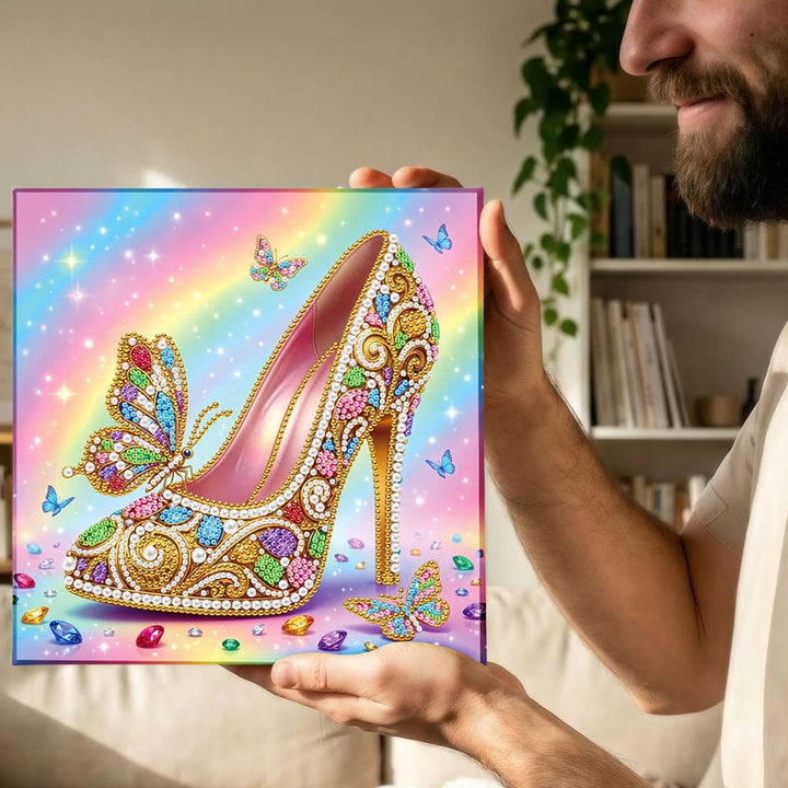 Diamond Painting | Parel Schilderij | Een Met Juwelen Versierde Hoge Hak en Vlinders