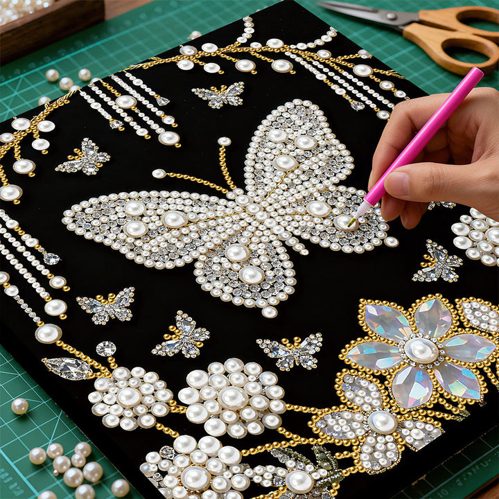 Diamond Painting | Parel Schilderij | Witte Vlinder en Paardenbloemen