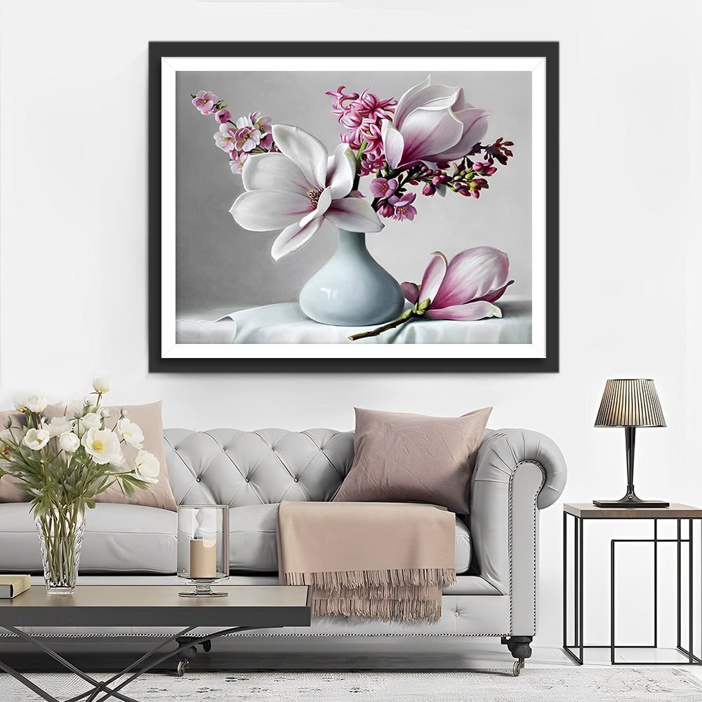 Magnolia's en Orchidee in Witte Vaas Diamond Painting