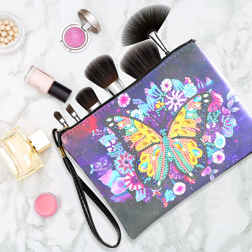 Vlinder en Paarse Bloemen Diamond Painting Polstas