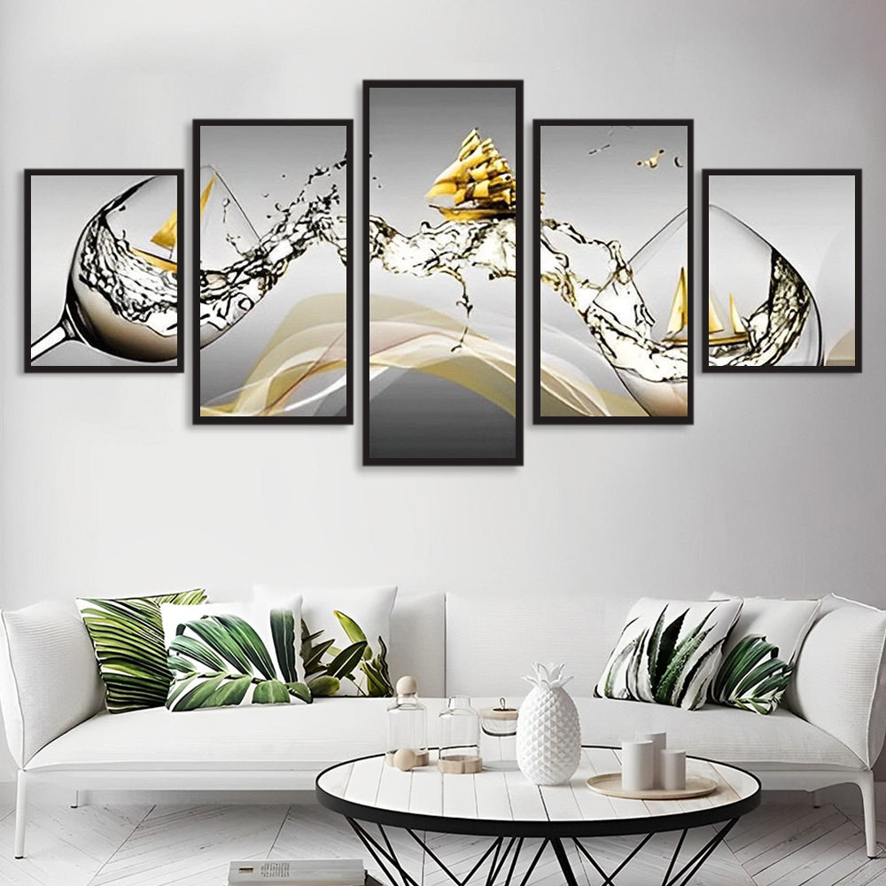 Abstract-Maritieme Kunst met Gouden Schip en Dynamische Golfen 5 Platen Diamond Painting