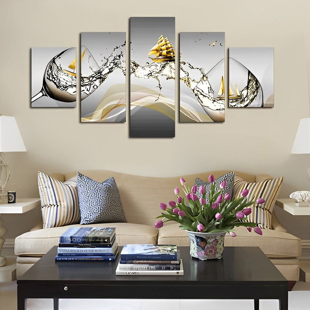 Abstract-Maritieme Kunst met Gouden Schip en Dynamische Golfen 5 Platen Diamond Painting