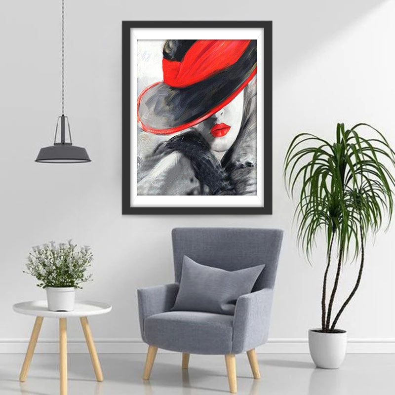 Charismatische Dame in Zwarte en Rode Hoedtooi Diamond Painting