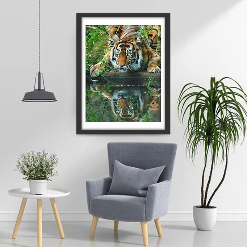 De Tijger in het Gras op de Oever Diamond Painting