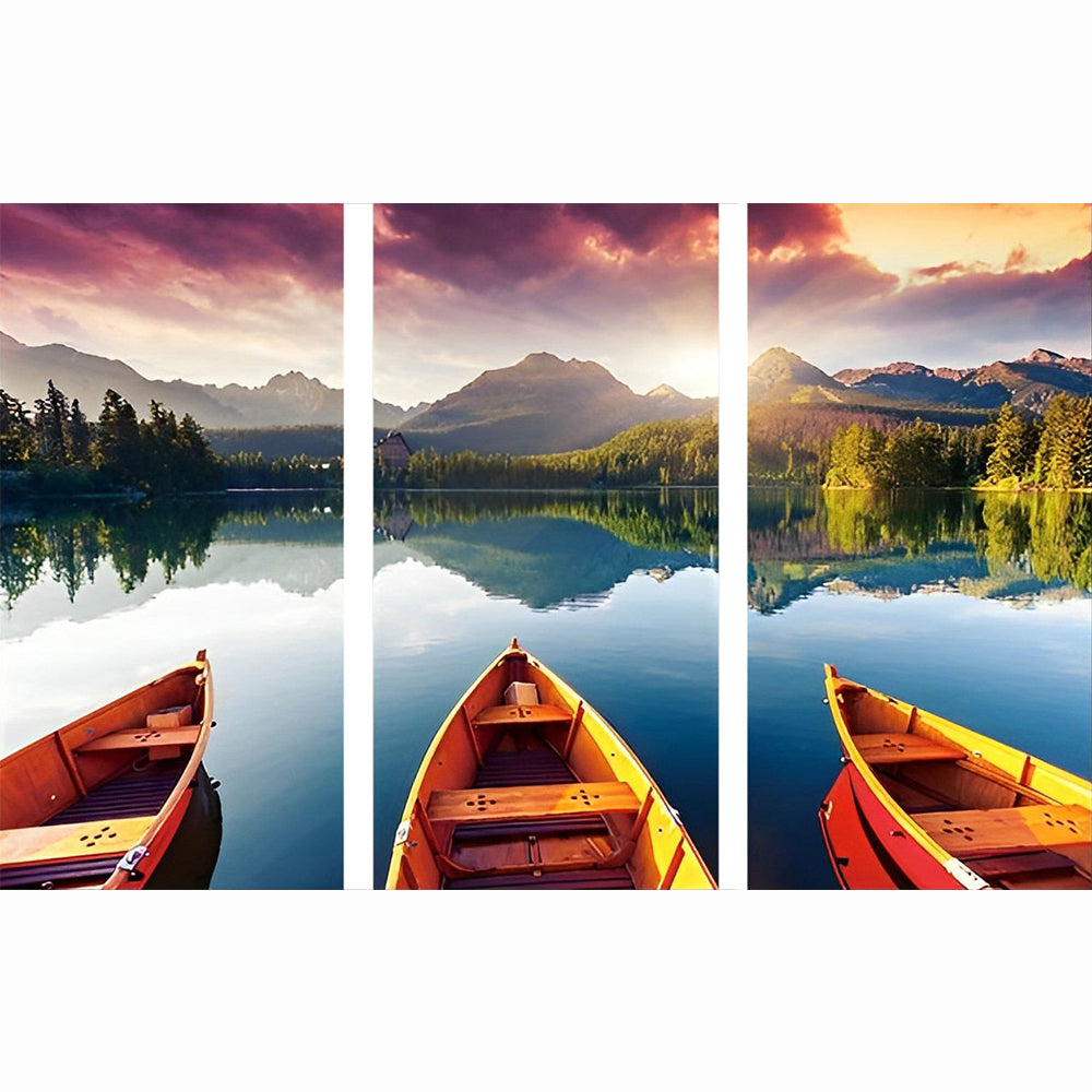 Drie Panelen met Kalme Meer en Kleurrijke Bootjes 3 Platen Diamond Painting