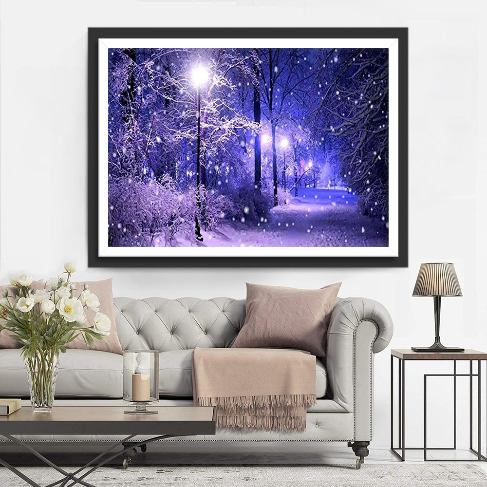 Dromerige Winternacht in het Besneeuwde Bos Diamond Painting