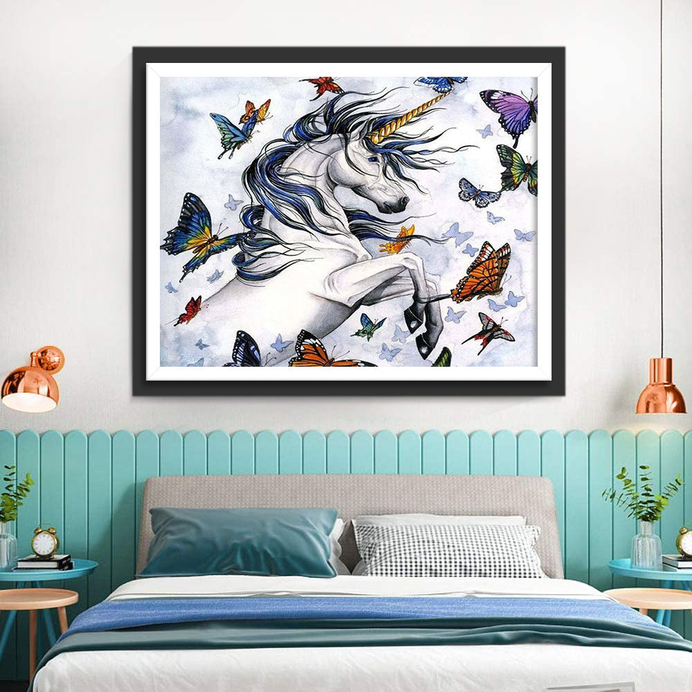 Een Eenhoorn en een Zwerm Vlinders Diamond Painting