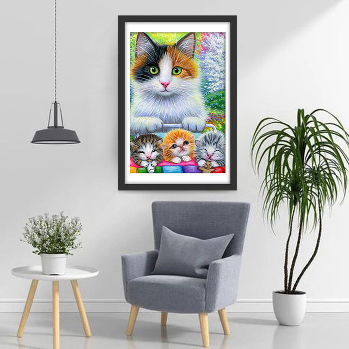Een Kat duwt Drie Kittens Diamond Painting