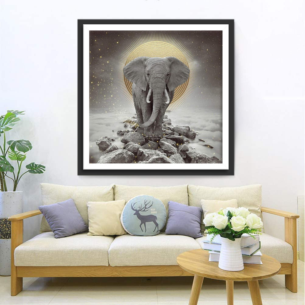 Een Olifant Staat op Stenen voor een Ronde Schijf Diamond Painting