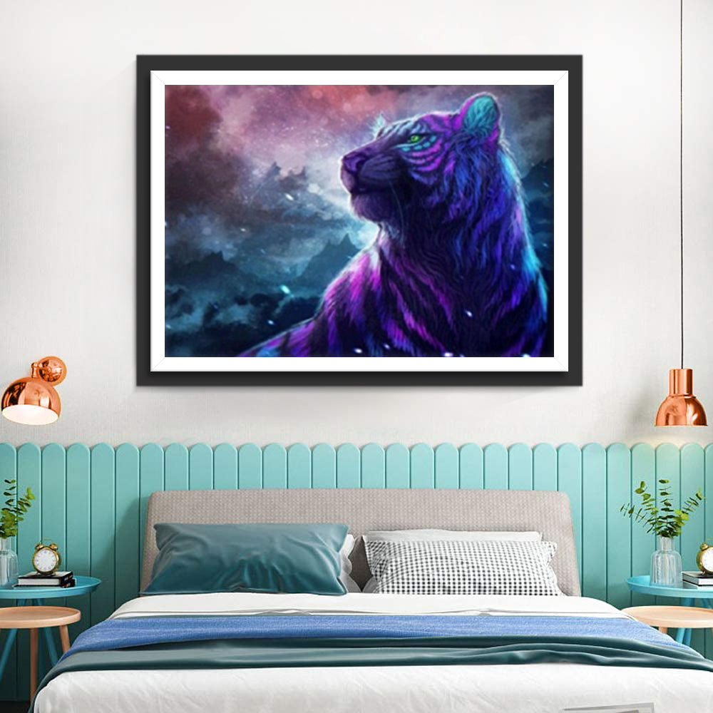 Een Paarse en Groene Tijger Kijkt in de Verte Diamond Painting