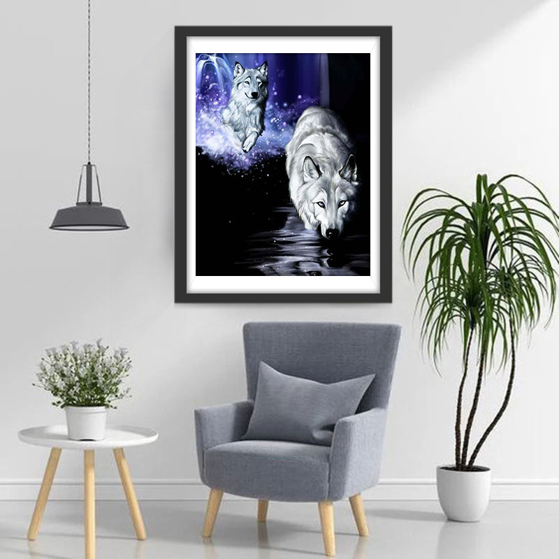 Een Rennende en een Springende Wolf Diamond Painting