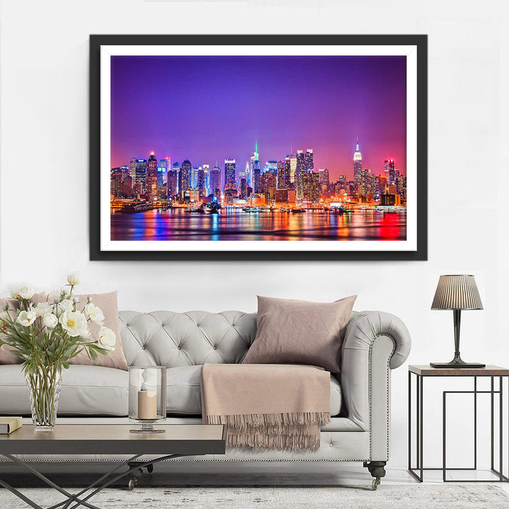 Een Stad onder Neonlicht Diamond Painting