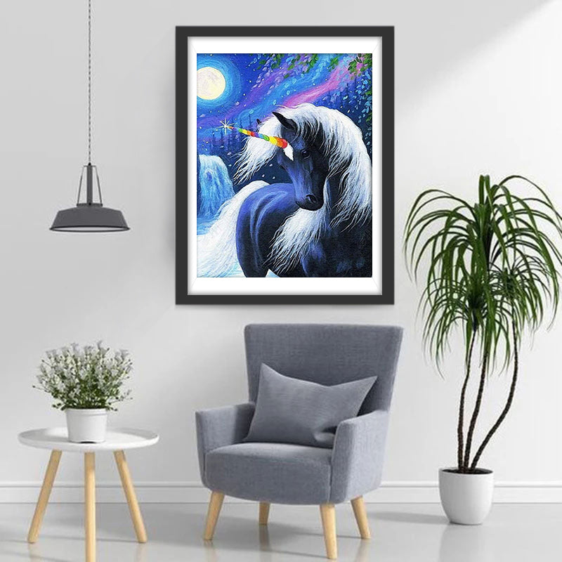 Eenhoorn met Kleurrijke Hoorn en Witte Vacht Diamond Painting