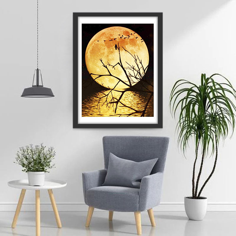 Geheimzinnig Maanlichttaferel met Bare Takken Diamond Painting