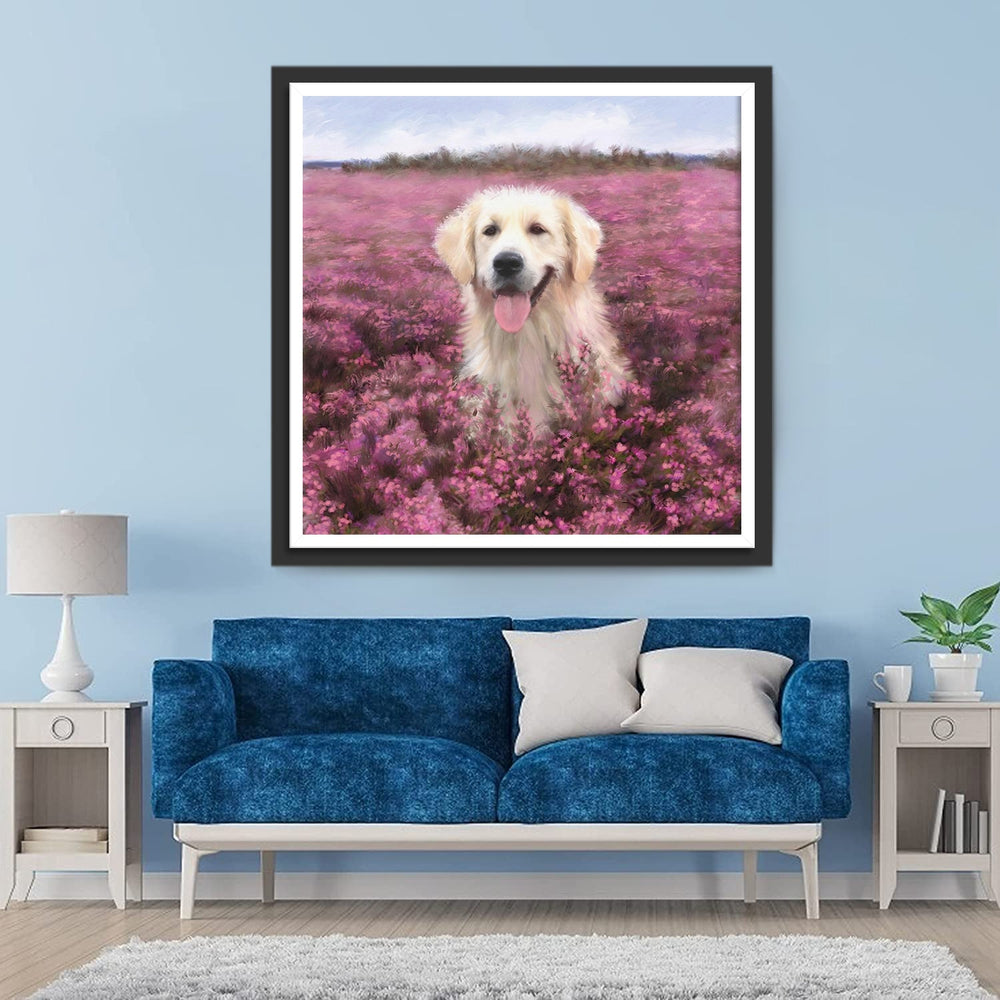 Golden Retriever in een Roze Bloemenstruik Diamond Painting