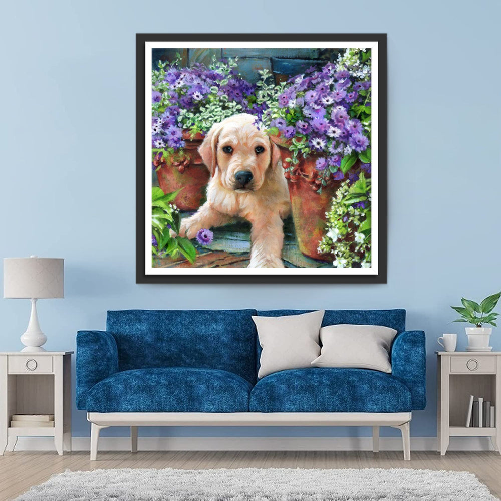 Golden Retriever in Paarse Potbloemen Diamond Painting