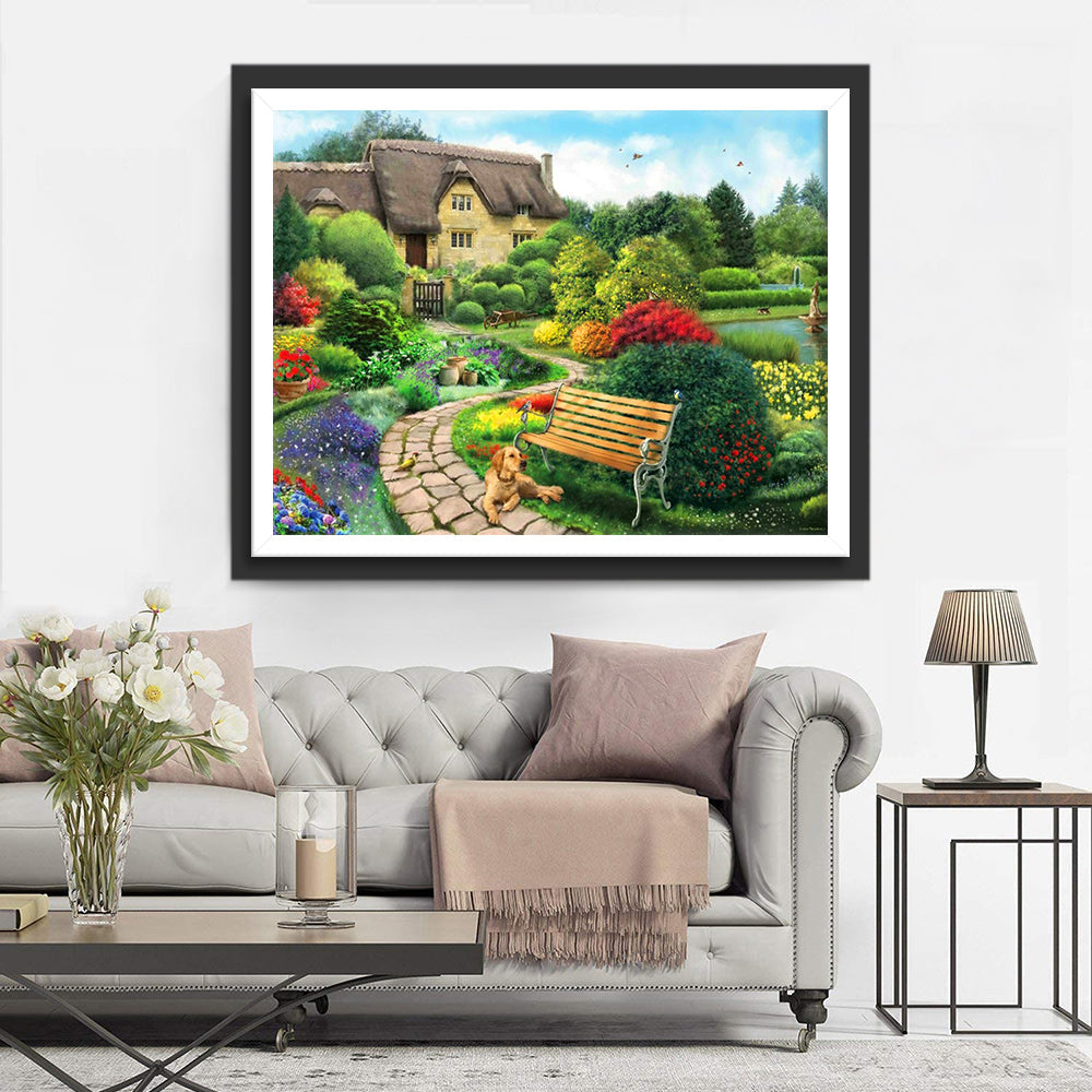 Harmonieus Tuinbeeld met Bloemen, Hond en Woonhuis Diamond Painting