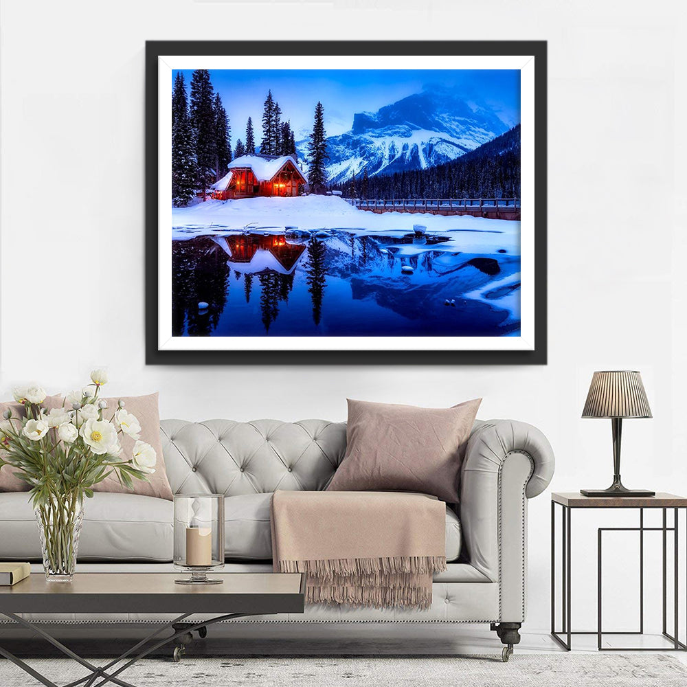 Het Knusse Hutje aan het Bevroren Meer Diamond Painting