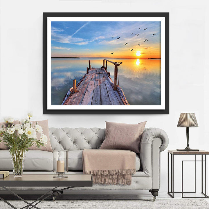 Houten Steiger en Vogels in de Lucht bij Zonsondergang Diamond Painting