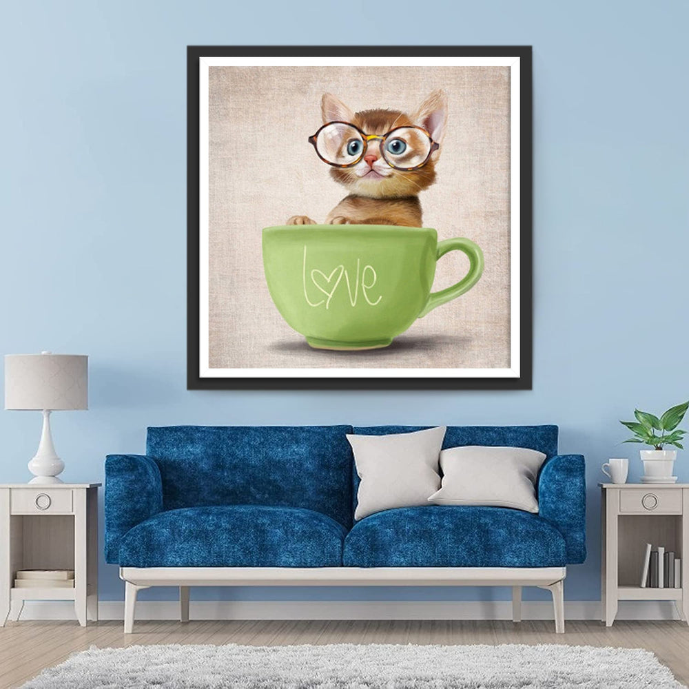 Kat in een Groene Beker Diamond Painting