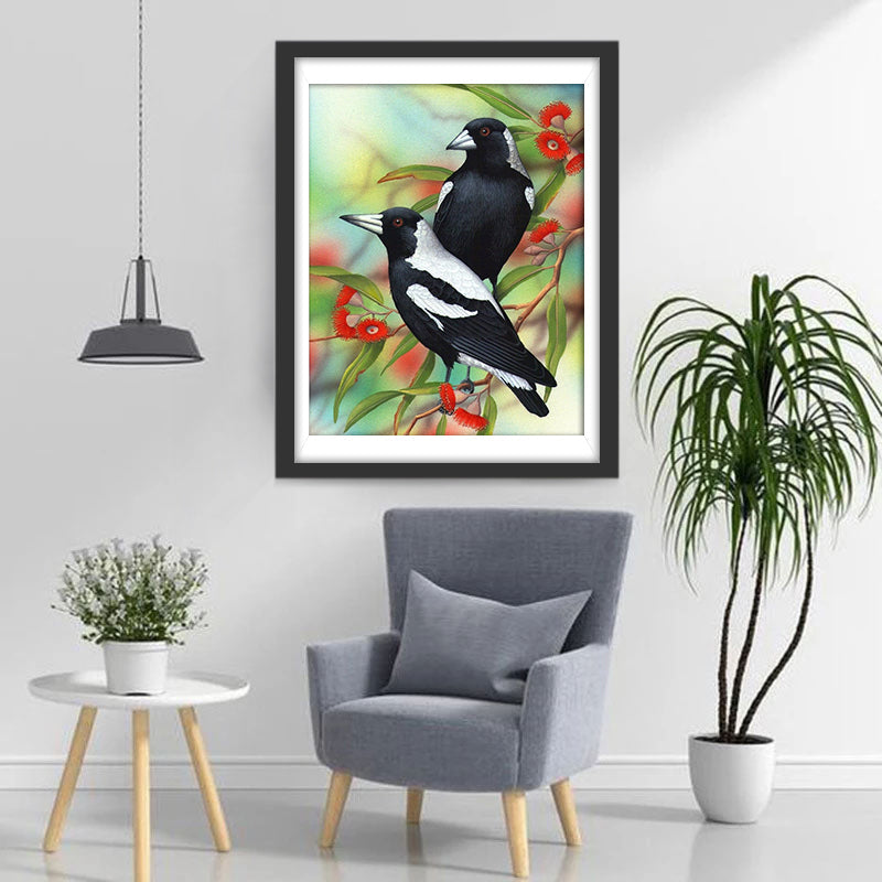 Kleine Rode Bloemen en Twee Zwart-Witte Vogels Diamond Painting