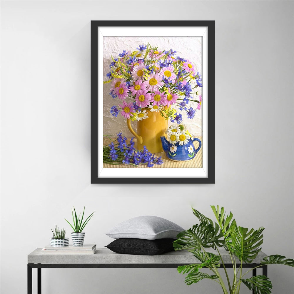 Madeliefjes en Paarse Bloemen in Theekan en Kopje naast Diamond Painting