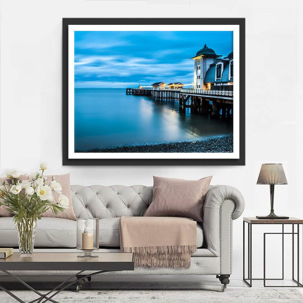 Pier met Verlichting aan de Golfende Kust Diamond Painting