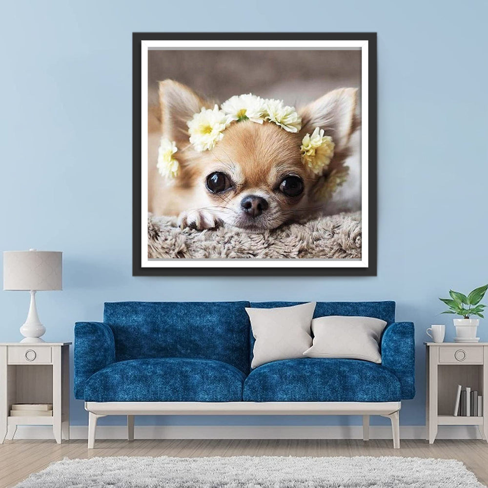 Puppy met Witte Bloemen op zijn Hoofd Diamond Painting