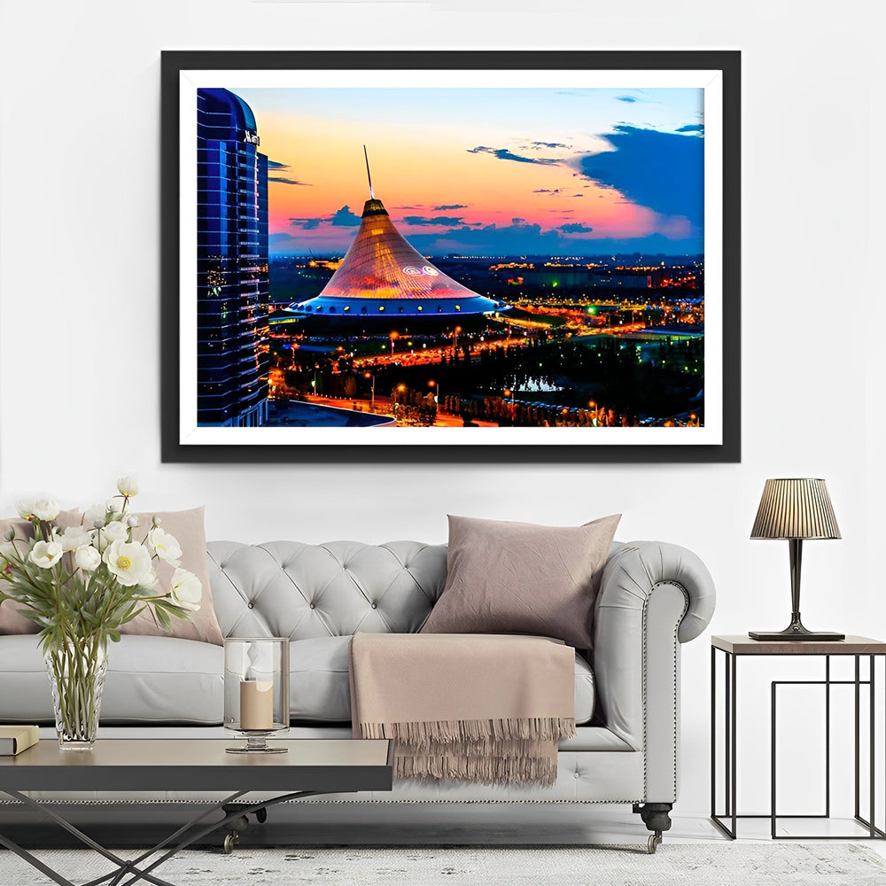 Romantisch Gezicht op Het Kazachse Bouwwerk tegen Zonsondergang Diamond Painting