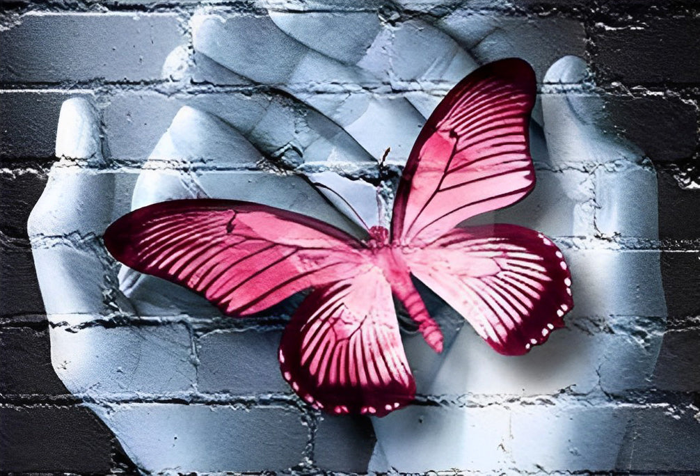 Roze Vlinder in de Hand Diamond Painting